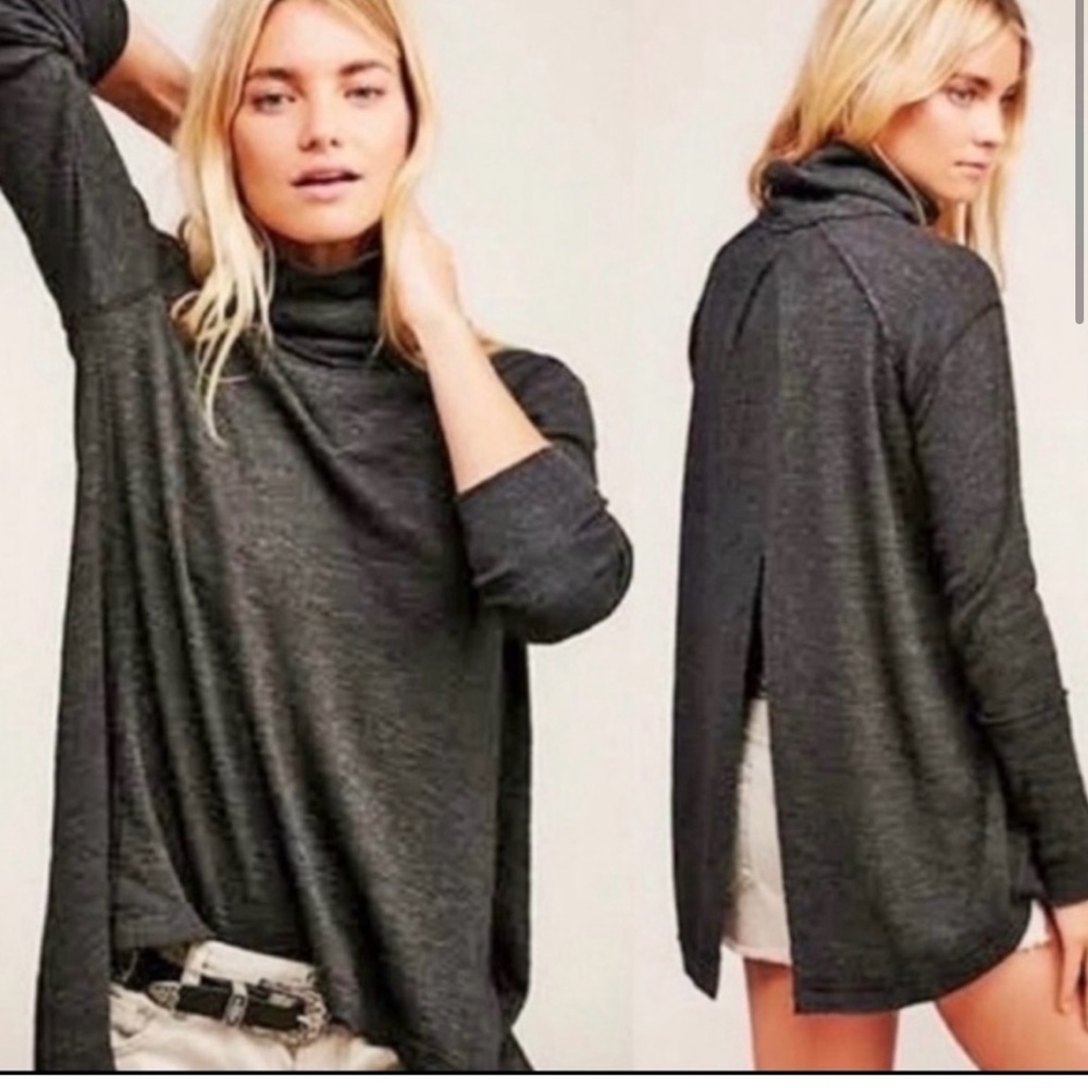 Free People - XS split back turtleneck. Boho